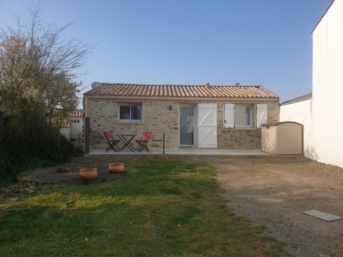 Maisonnette A Sur 2 Personnes Holiday home *